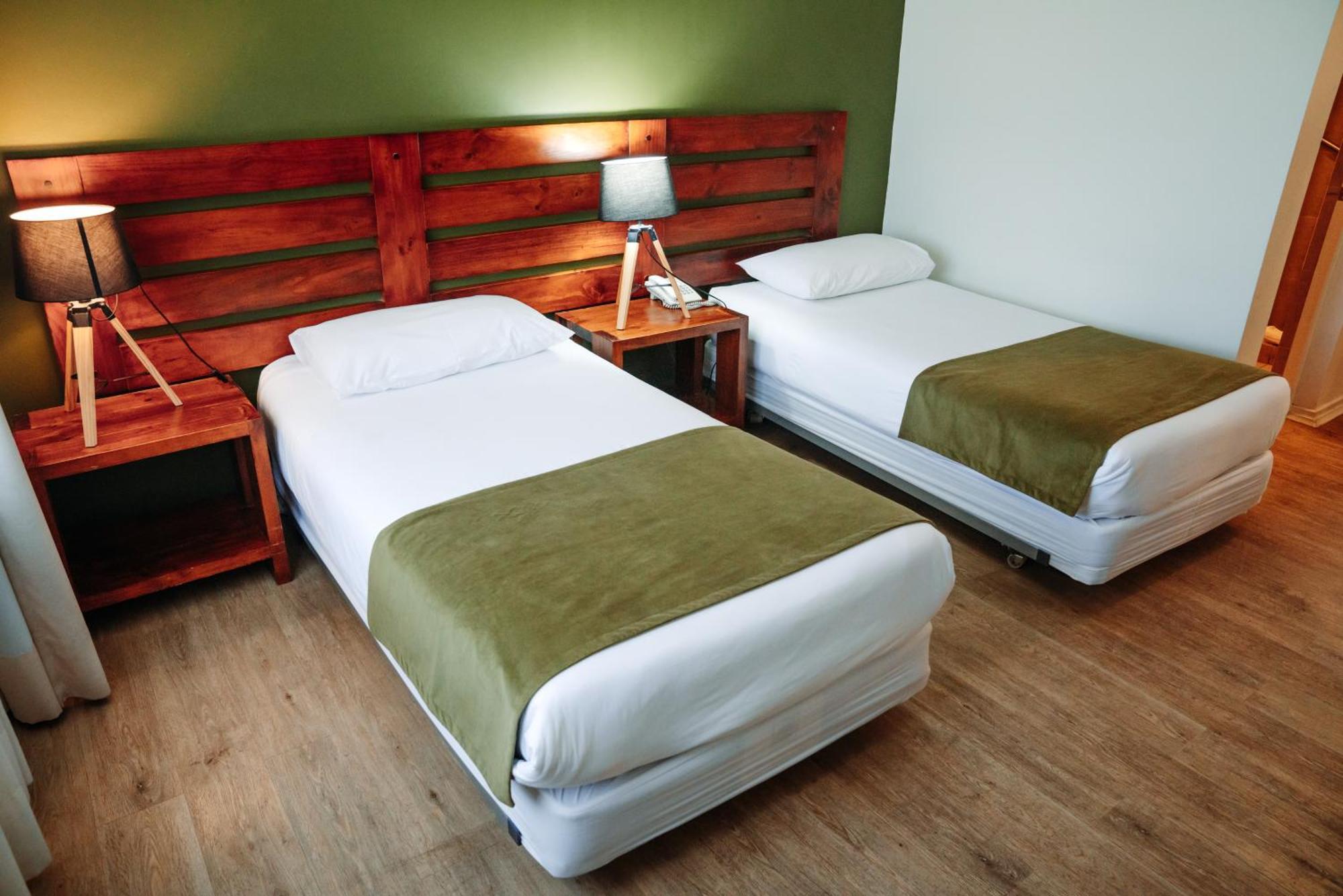 אובאייה Hotel Limari מראה חיצוני תמונה