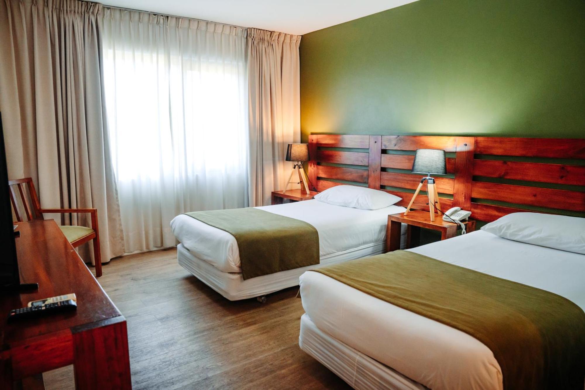 אובאייה Hotel Limari מראה חיצוני תמונה