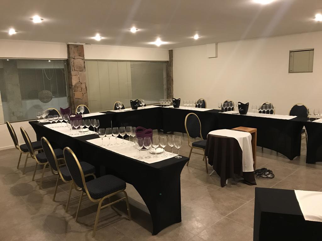 אובאייה Hotel Limari מראה חיצוני תמונה