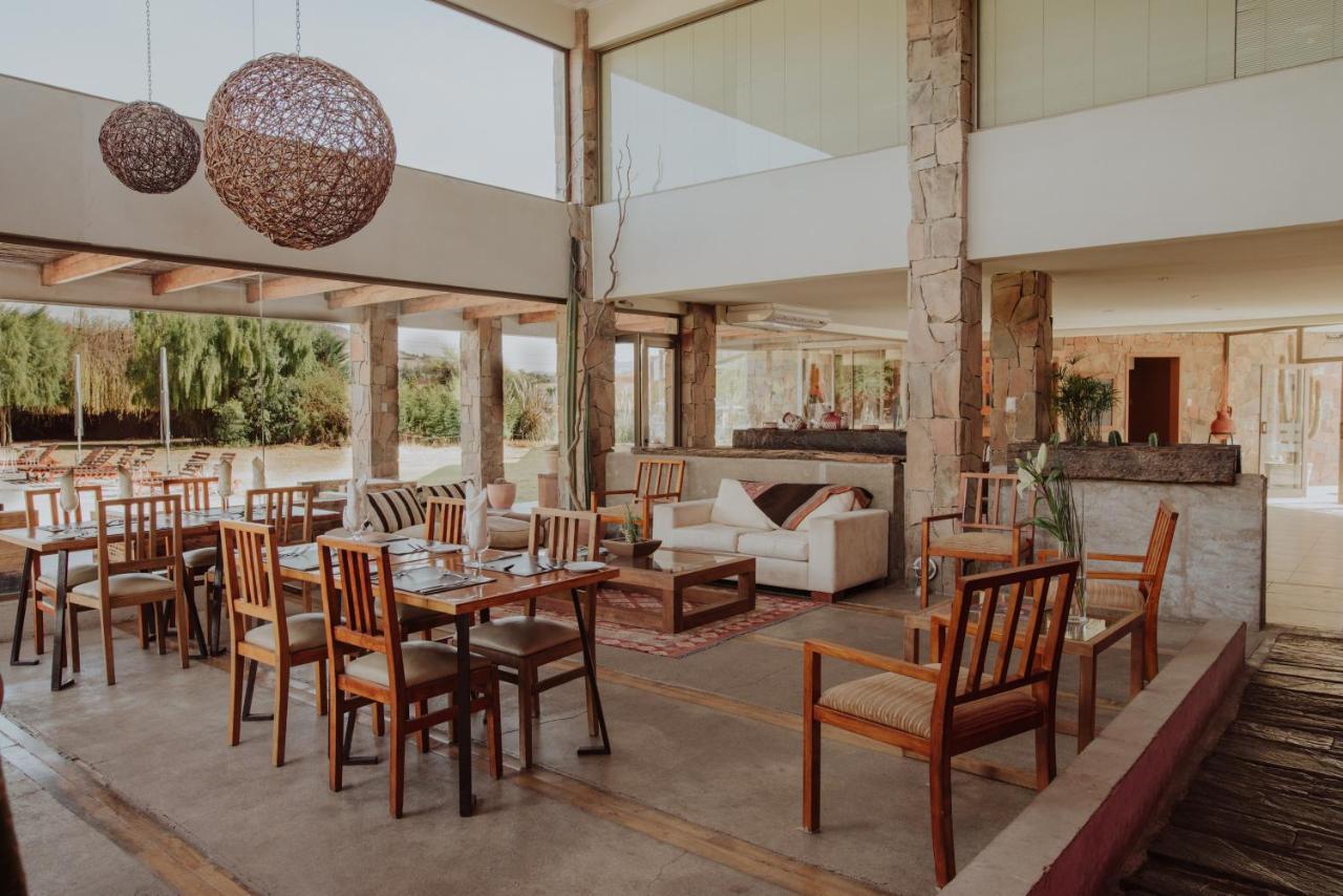 אובאייה Hotel Limari מראה חיצוני תמונה