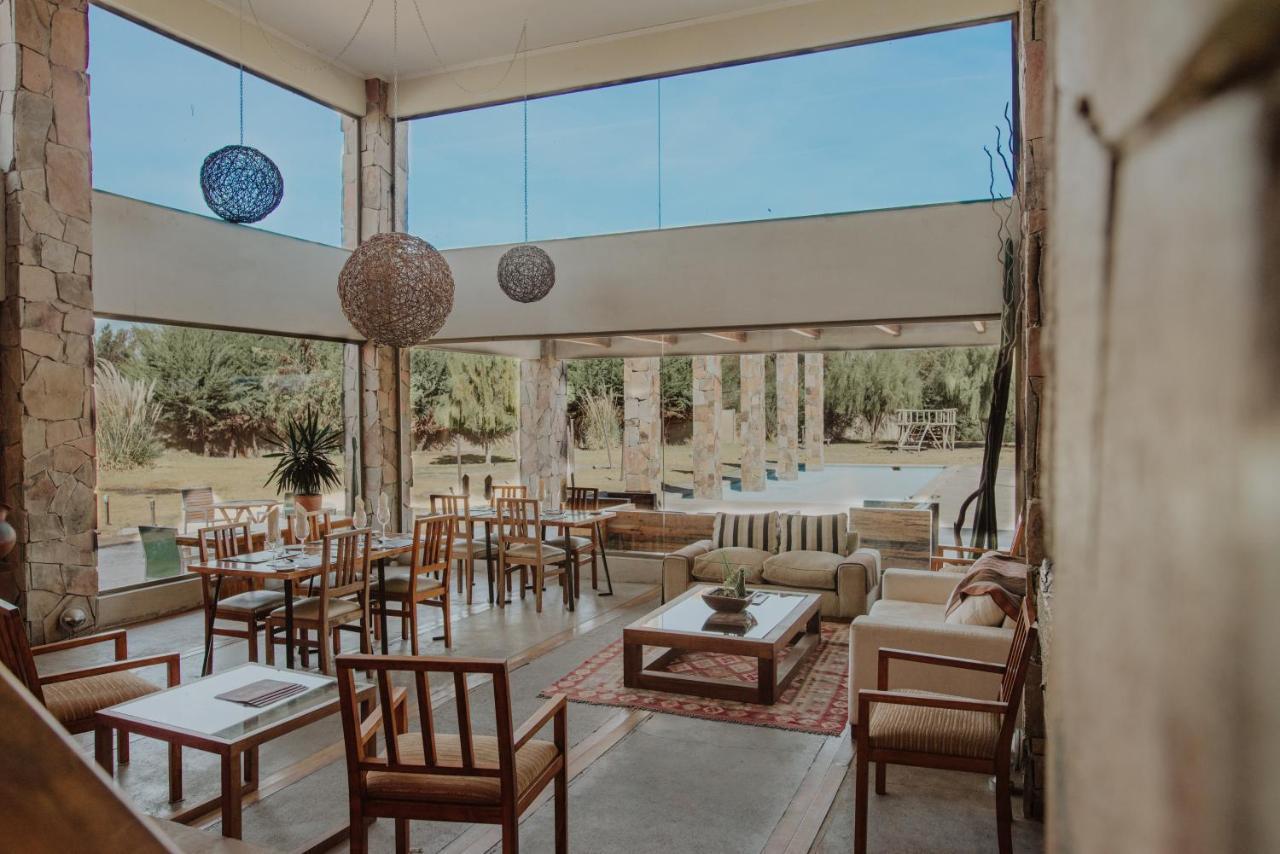 אובאייה Hotel Limari מראה חיצוני תמונה